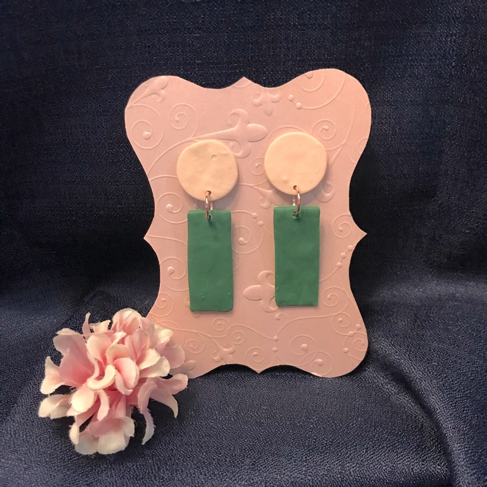 Earings